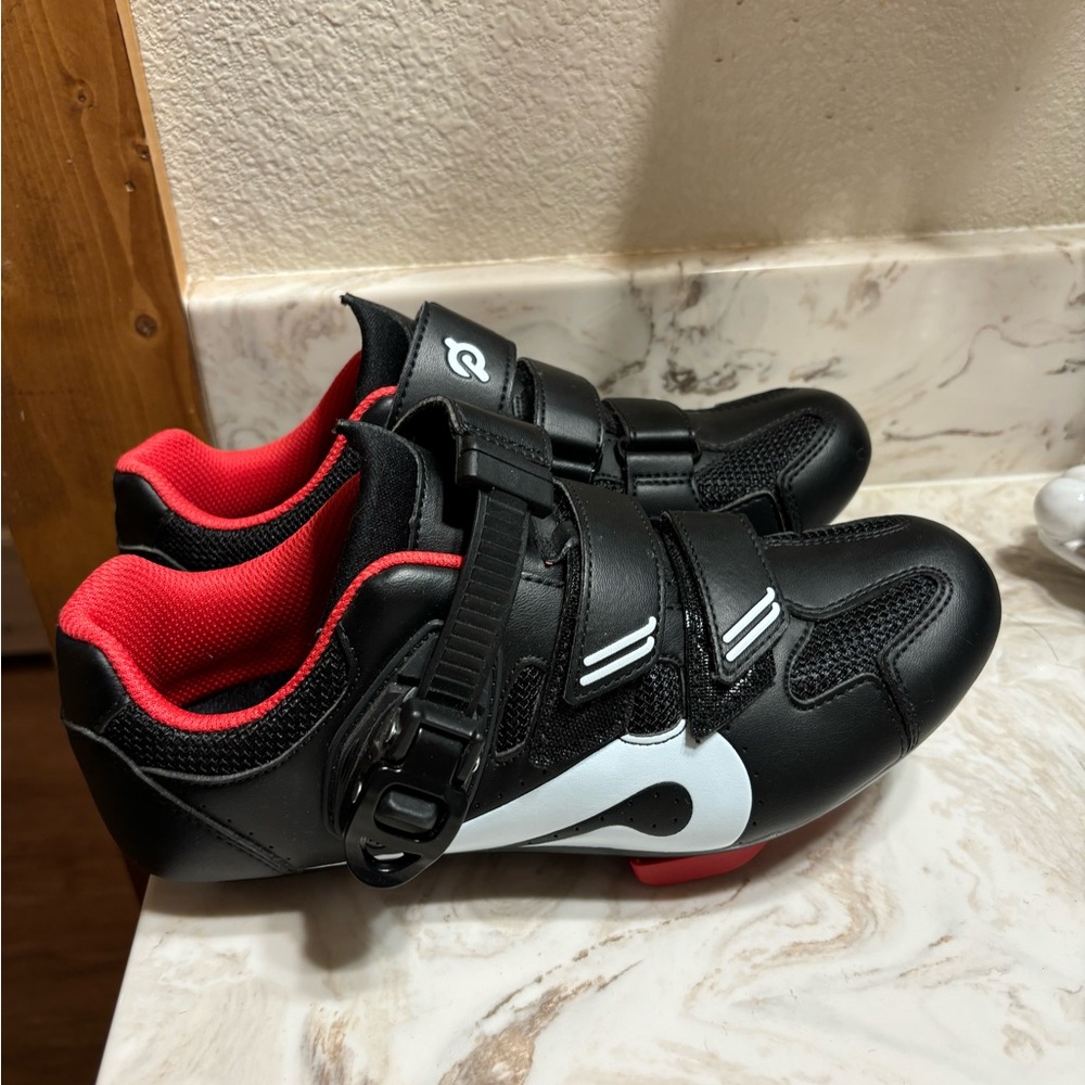 Peleton Cycling Shoes Size 38